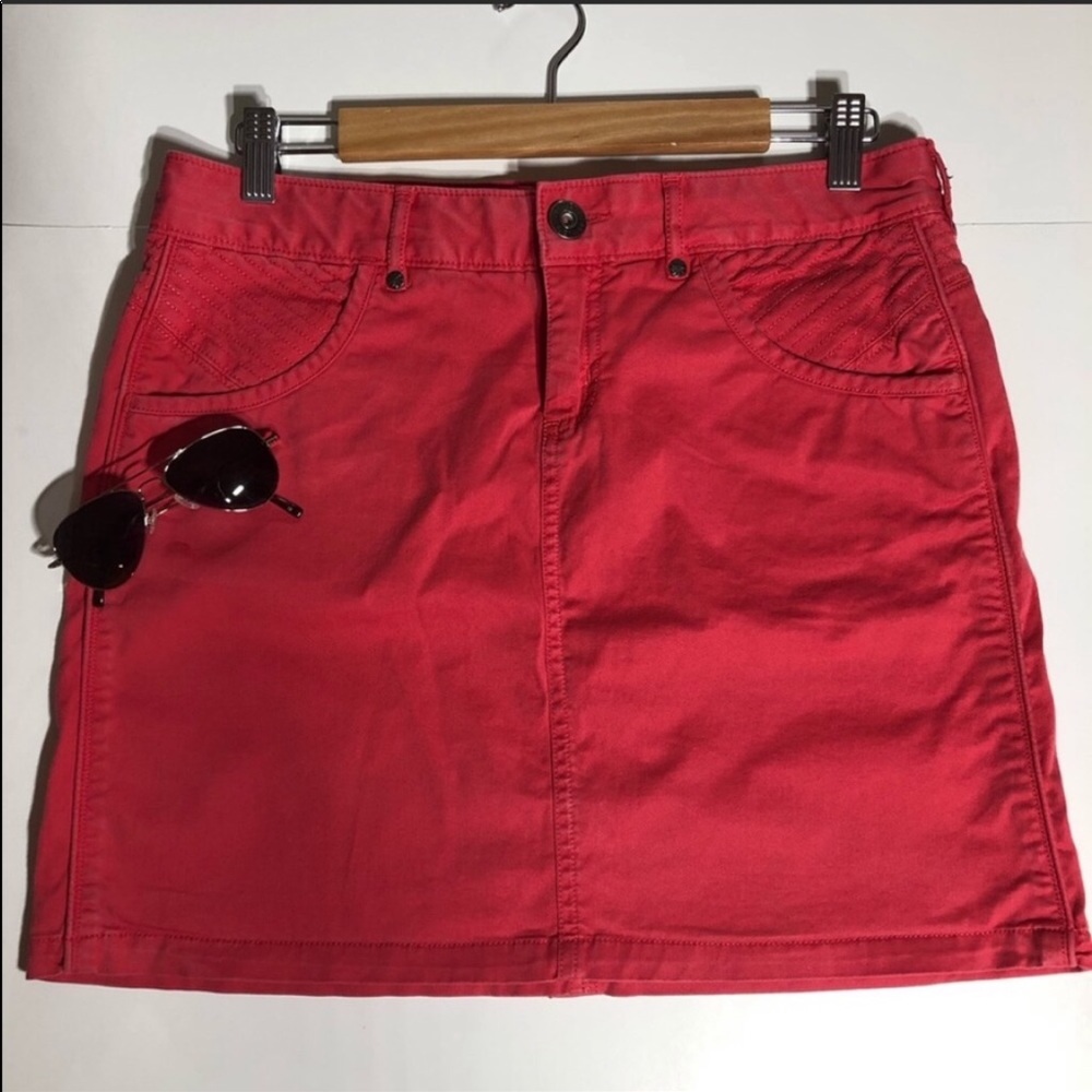 Athleta Watermelon Kaleidoscope Cargo Skirt
